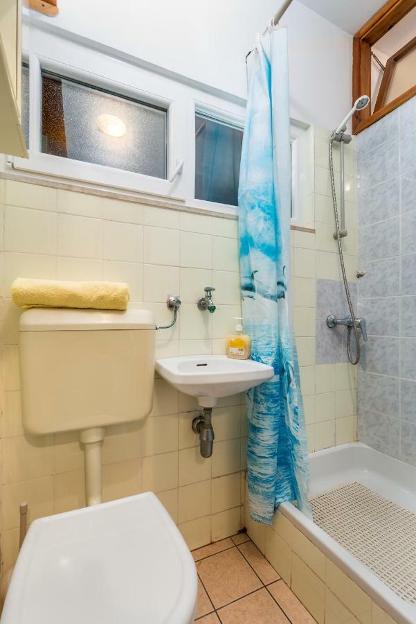 Apartmani Strott ปิเนซิตซี ภายนอก รูปภาพ